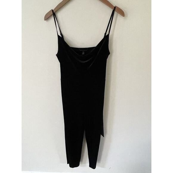 Banana Republic Pants - Banana Republic Womens Black Size 2 Velour Sleeveless Jumpsuit Pockets Cropped